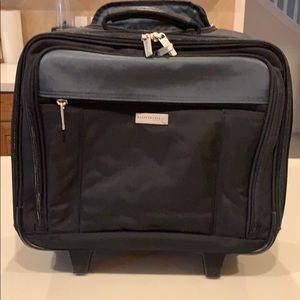Kenneth Cole Wheeled laptop case